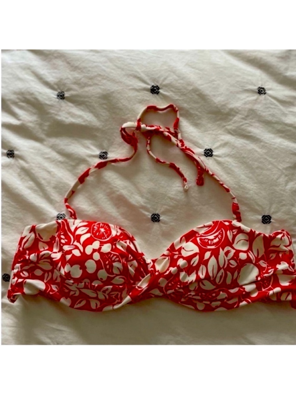NWT Anthropologie Women’s Rose and White Floral Swim  Bikini Top M